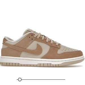 Nike Dunk Low SE Sanddrift FD0873-126 NWT BNIB Wmns 10 Mens 8.5